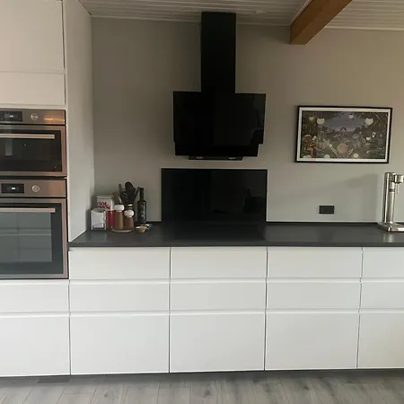 Vila Solskinshuset *